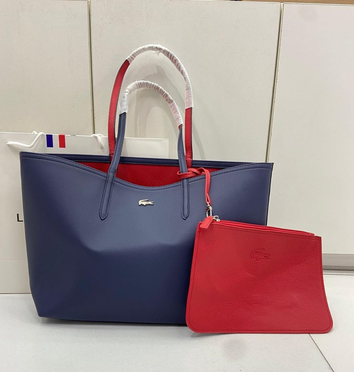 Sac Lacoste Réversible avec Pochette ✨ Bleu nuit / Rouge 